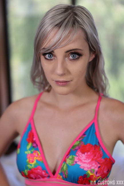 Multi Colored Dildo! Gallery - Photo 5