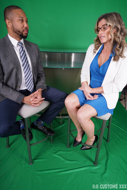 "Breaking News: Chemistry on Air" Gallery - Photo 28