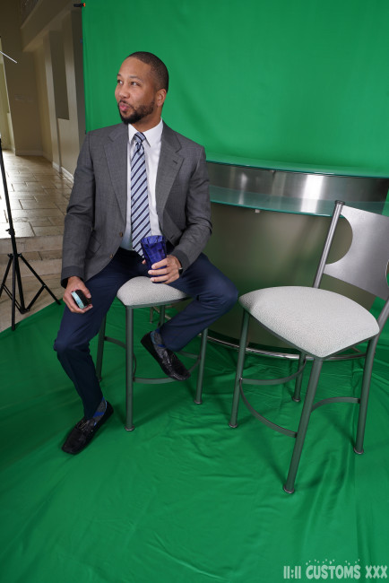 "Breaking News: Chemistry on Air" Gallery