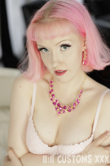 Double Penetration w/pink Toy! Gallery - Photo 3