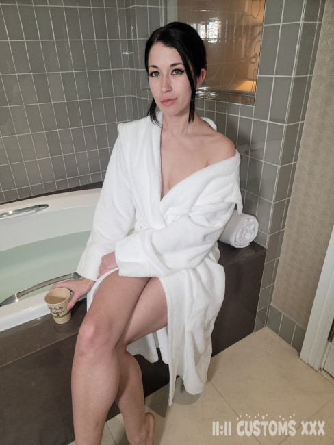 Body Swap w/ Bestie Gallery