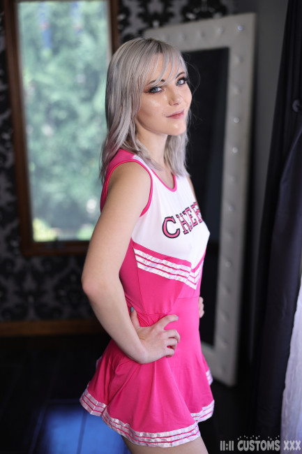 Teen Cheerleader! Gallery