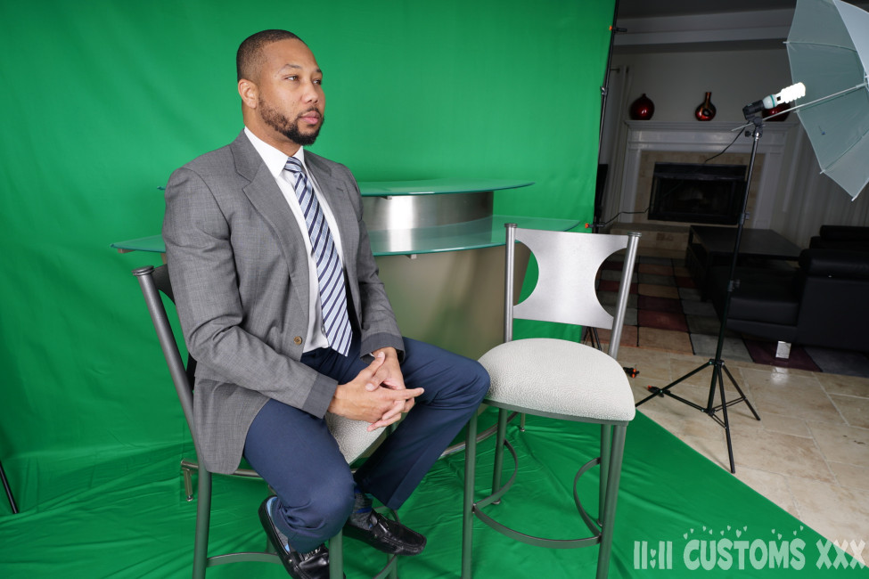 "Breaking News: Chemistry on Air" Gallery - Photo 8